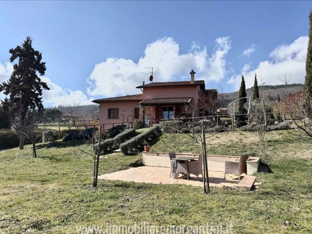 Case e ville in vendita di 285 m²