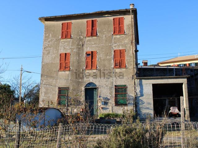 Case e ville in vendita di 285 m²