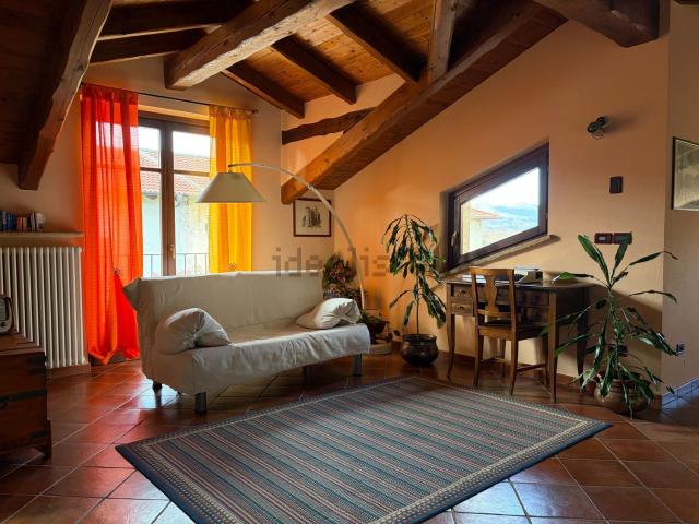 Case e ville in vendita di 285 m²