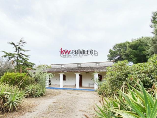 Case e ville in vendita di 285 m² in Contrada Colombo