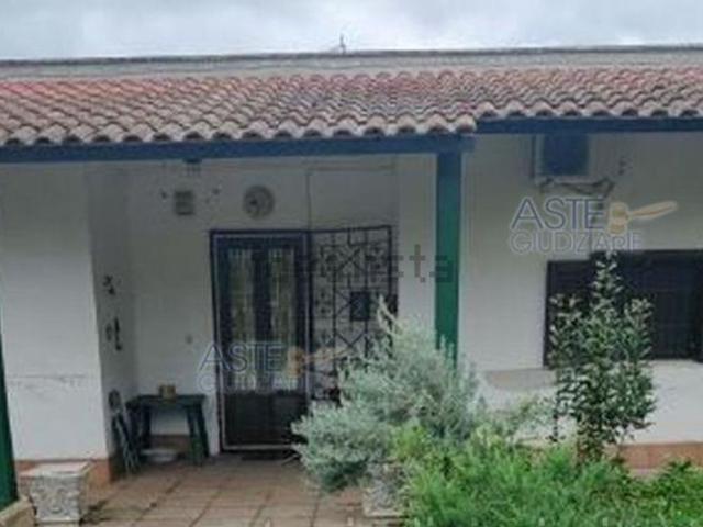 Case e ville in vendita di 285 m² in Contrada ficone