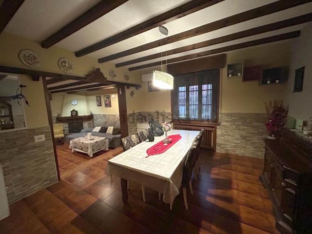 Case e ville in vendita di 287 m²
