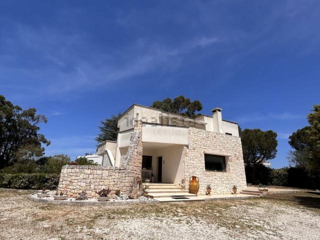 Case e ville in vendita di 287 m² in Contrada Montelamorte