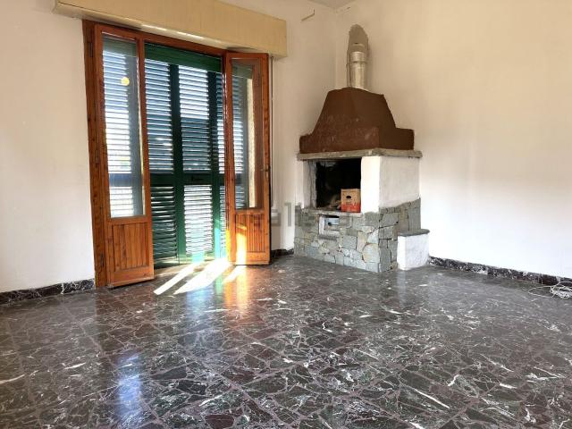 Case e ville in vendita di 290 m²