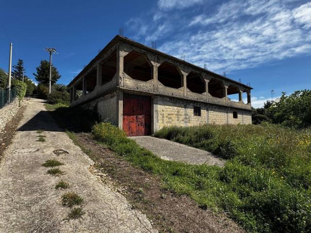 Case e ville in vendita di 290 m²