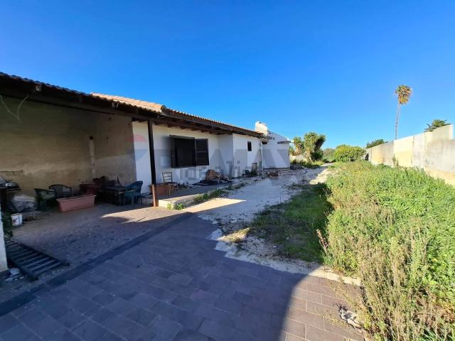 Case e ville in vendita di 290 m² in Traversa Muragliamele