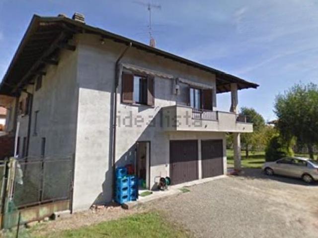 Case e ville in vendita di 290 m² in Via Croce, 17
