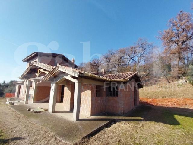 Case e ville in vendita di 290 m² in Piazza della Libertà, 29