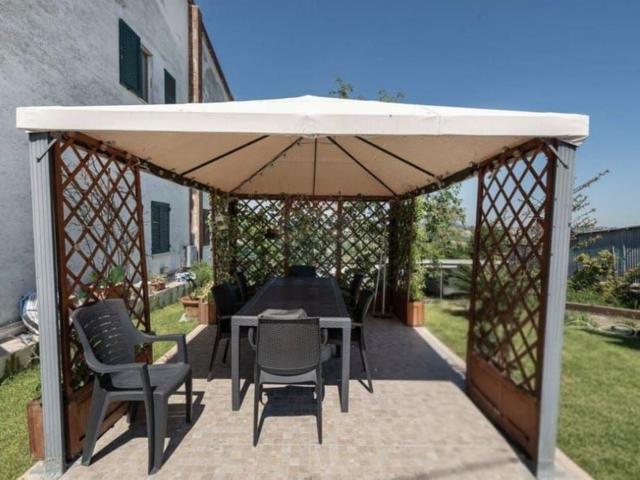 Case e ville in vendita di 290 m² in Strada Provinciale SP42