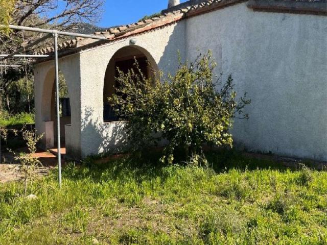 Case e ville in vendita di 291 m² in Via Aldebaran