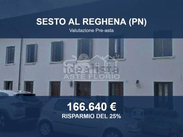 Case e ville in vendita di 292 m² in Via Siega, 12