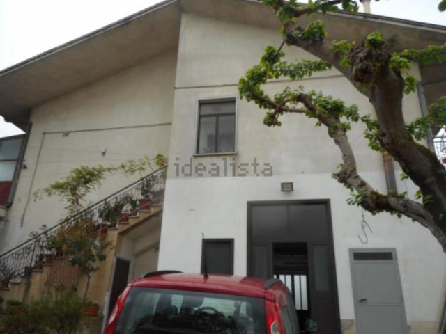 Case e ville in vendita di 29450 m² in Contrada Collepiano