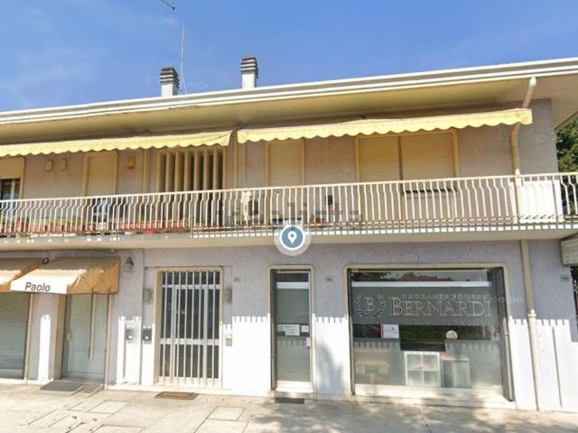 Case e ville in vendita di 295 m² in Via Desman, 126