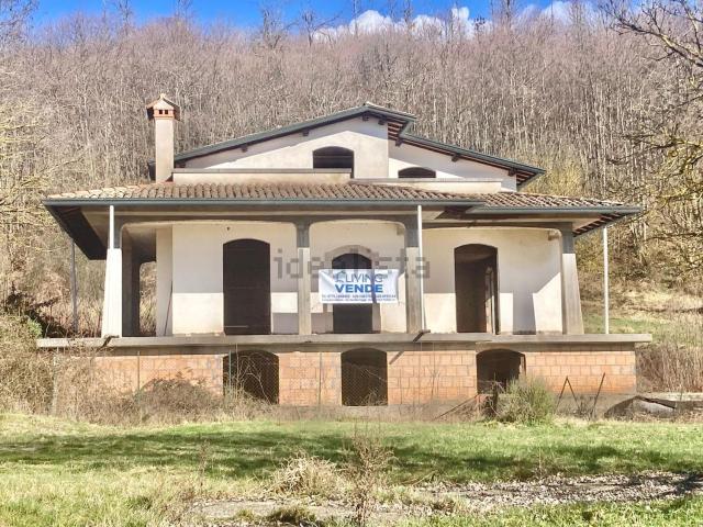 Case e ville in vendita di 295 m² in Viale Michelangelo Buonarroti