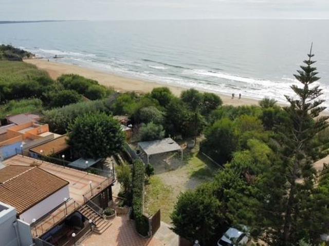 Case e ville in vendita di 300 m²