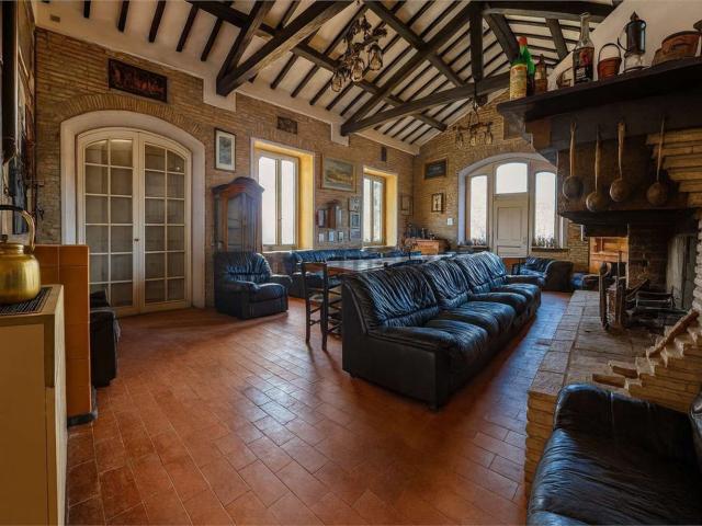 Case e ville in vendita di 300 m²