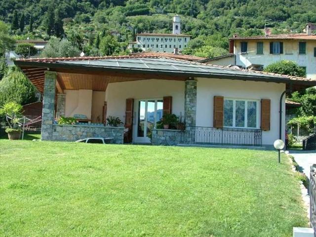 Case e ville in vendita di 300 m²