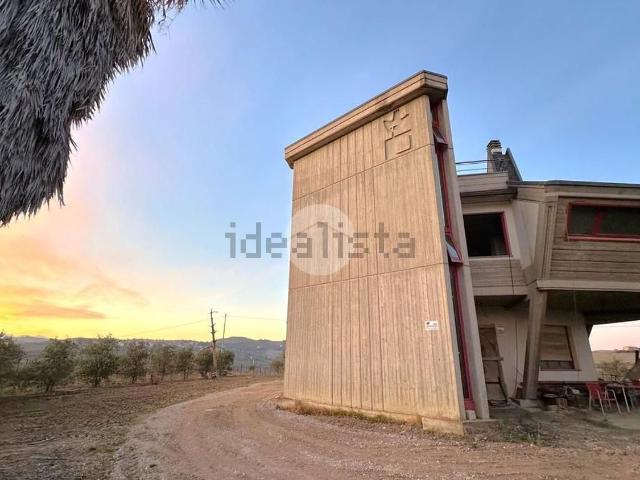 Case e ville in vendita di 300 m² in Contrada San Lazzaro