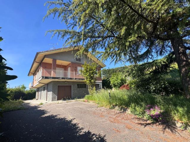 Case e ville in vendita di 300 m²
