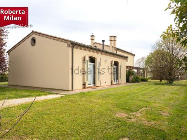Case e ville in vendita di 300 m²