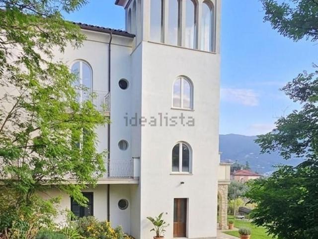 Case e ville in vendita di 300 m²