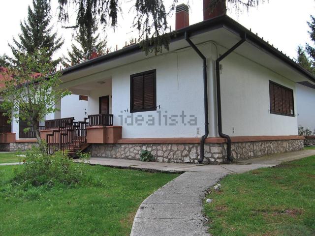 Case e ville in vendita di 300 m²