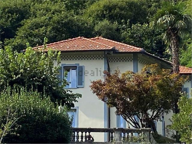 Case e ville in vendita di 300 m²