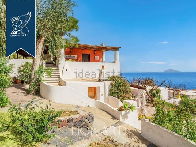 Case e ville in vendita di 300 m²