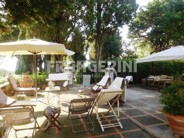 Case e ville in vendita di 300 m²