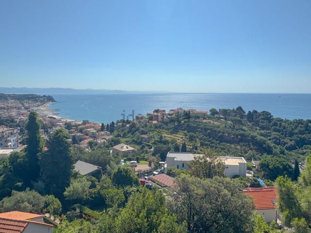 Case e ville in vendita di 300 m²
