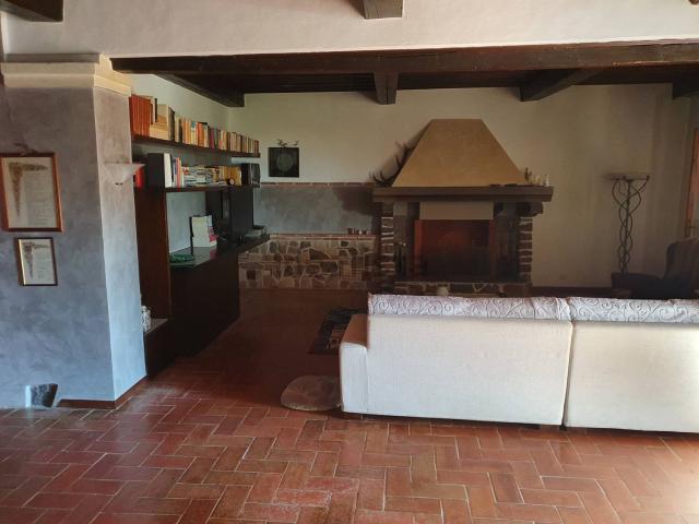 Case e ville in vendita di 300 m²