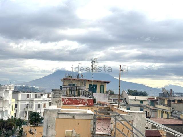 Case e ville in vendita di 300 m² in Via Carlo de Marco