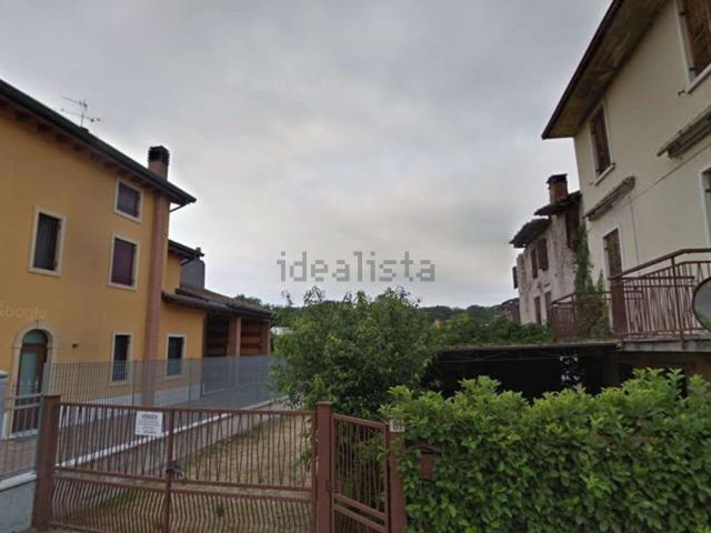 Case e ville in vendita di 300 m² in Via Giacomo Barucchi, 81