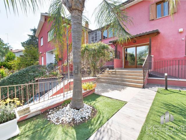 Case e ville in vendita di 300 m² in Via di Mezzocammino