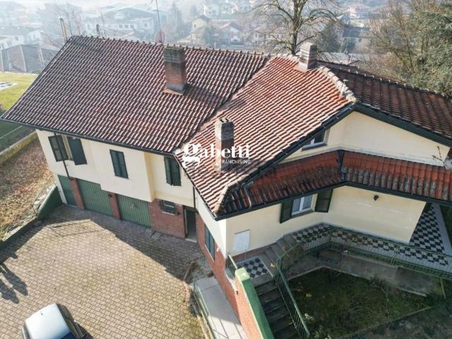 Case e ville in vendita di 300 m² in Via Lasca