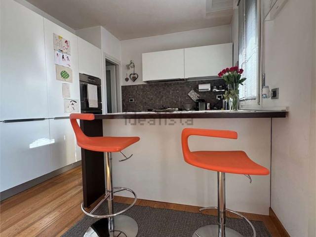 Case e ville in vendita di 300 m² in Via Montello