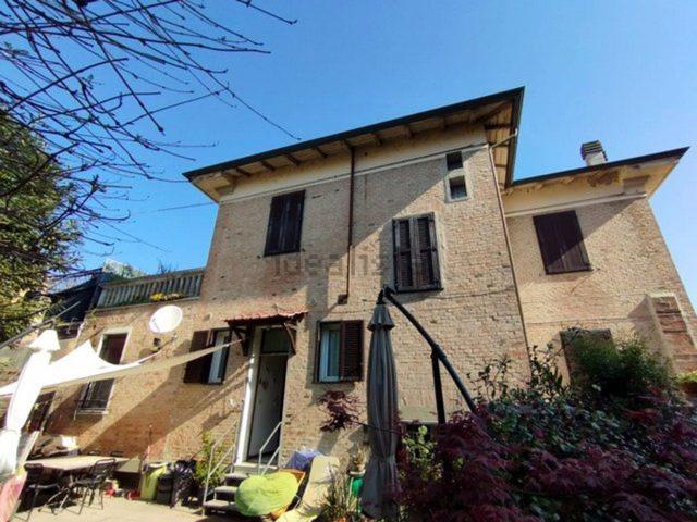 Case e ville in vendita di 300 m² in Via Matteotti