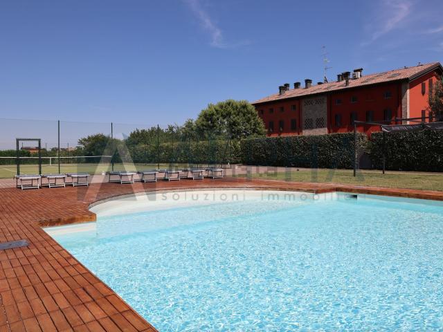 Case e ville in vendita di 300 m² in Via San Clemente Valle