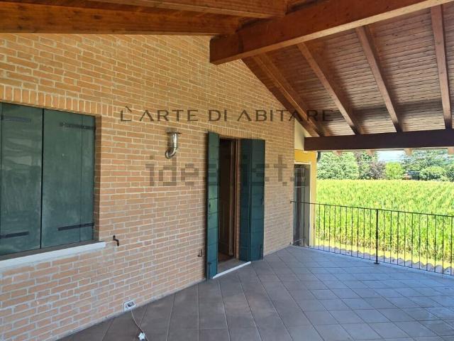 Case e ville in vendita di 300 m² in Via Roma, 2