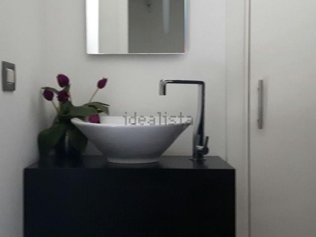 Case e ville in vendita di 300 m² in Via Terni