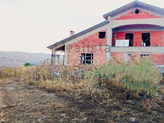 Case e ville in vendita di 300 m² in Contrada Gambero