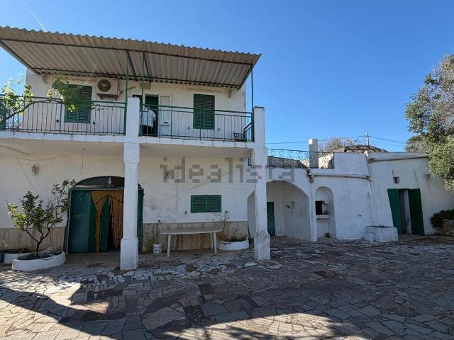 Case e ville in vendita di 300 m² in Contrada Montetorto