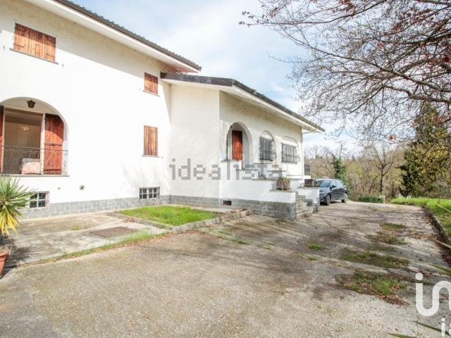 Case e ville in vendita di 300 m² in Corso Regina Margherita