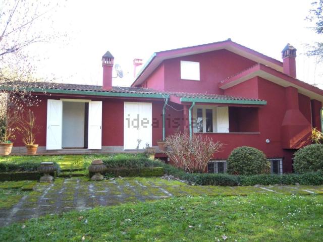 Case e ville in vendita di 300 m² in Largo Olgiata