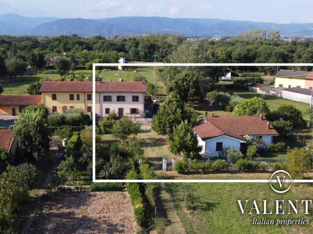 Case e ville in vendita di 300 m² in Località Riatri, 20