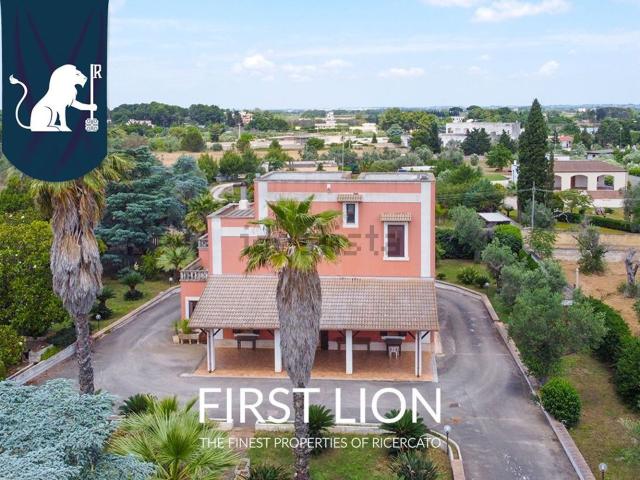 Case e ville in vendita di 300 m² in Piazzetta Romano