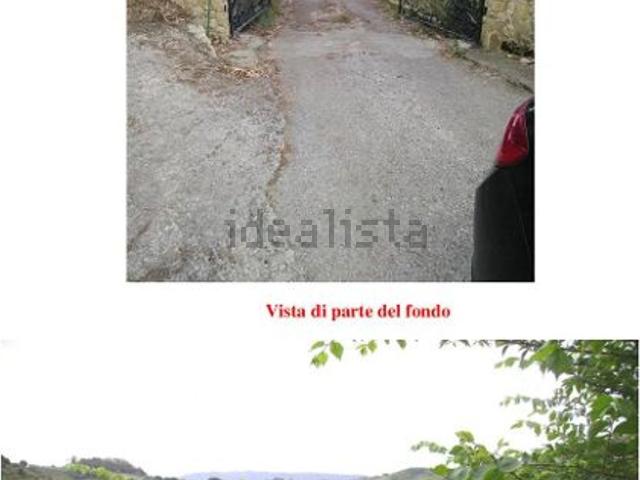 Case e ville in vendita di 300 m² in Strada Statale Centrale Sicula