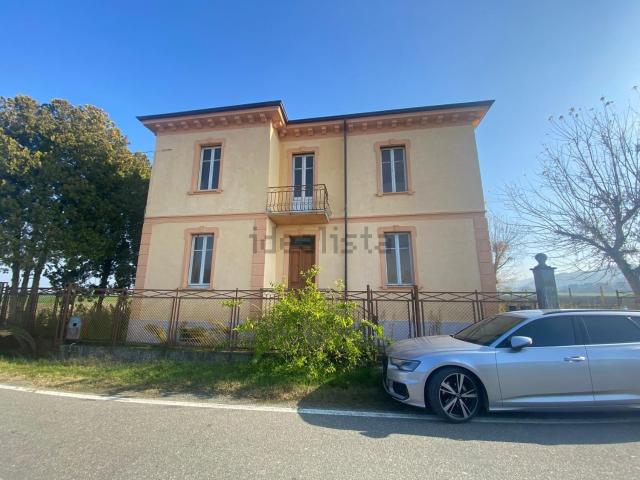 Case e ville in vendita di 300 m² in Strada Provinciale 167