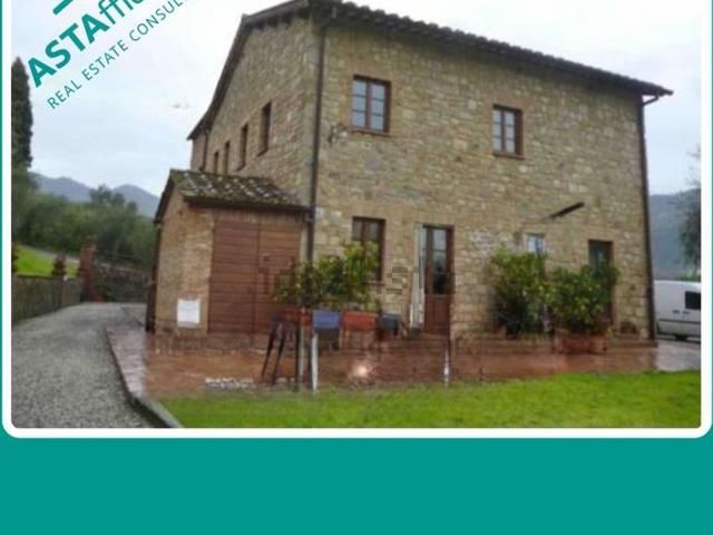 Case e ville in vendita di 301 m² in Via di Colleviti, 4