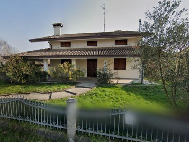 Case e ville in vendita di 303 m² in Via Bassa di Portovecchio, 26